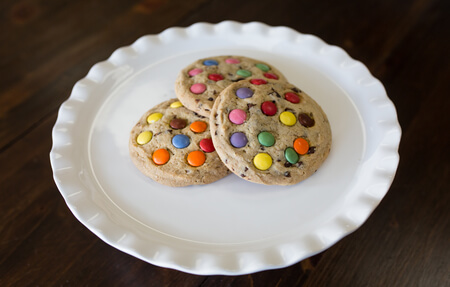 smarties-cookie