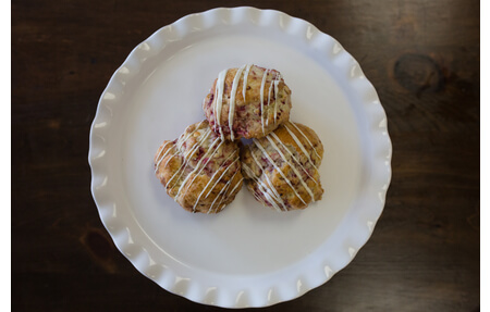 white-chocolate-raspberry-scone